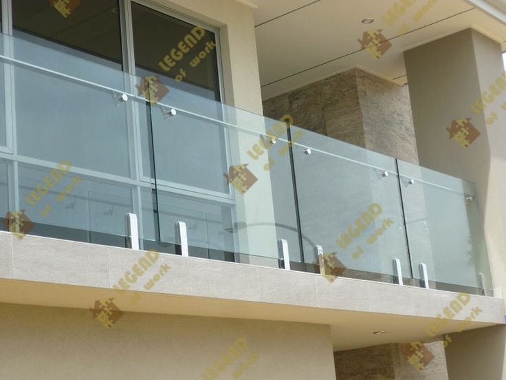 Garde-corps verre & inox - réalisation LEGEND OF WORK Casablanca