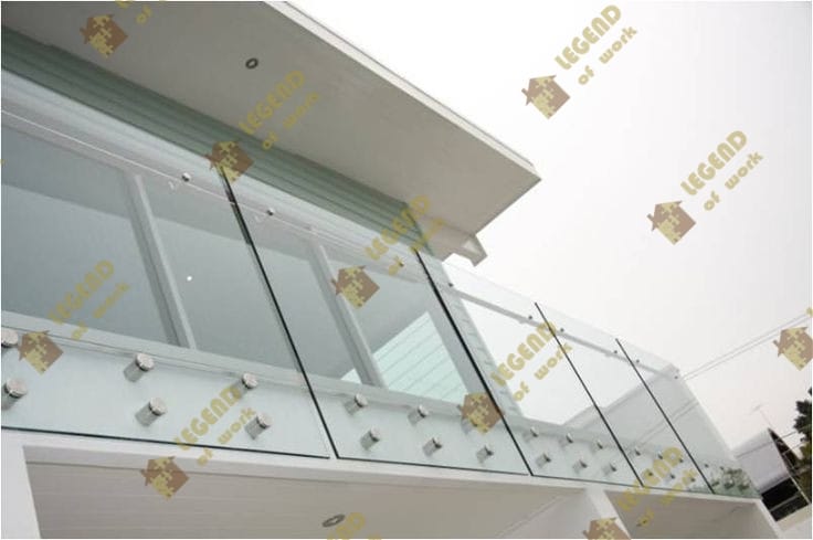 Garde-corps verre & inox - réalisation LEGEND OF WORK Casablanca